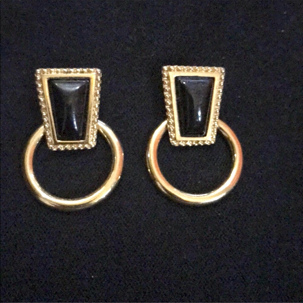 Doorknocker earrings